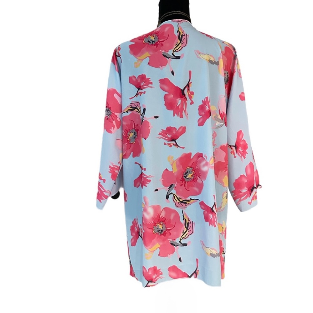 #47 KIMONO ~ Lightweight Baby Blue and Pink Floral Kimono Cover Up size OS - Picture 3 of 6